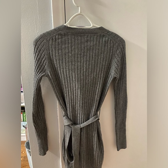 Burberry Black Ribbed 100% Cashmere Cardigan Size Small Women’s - Picture 7 of 8